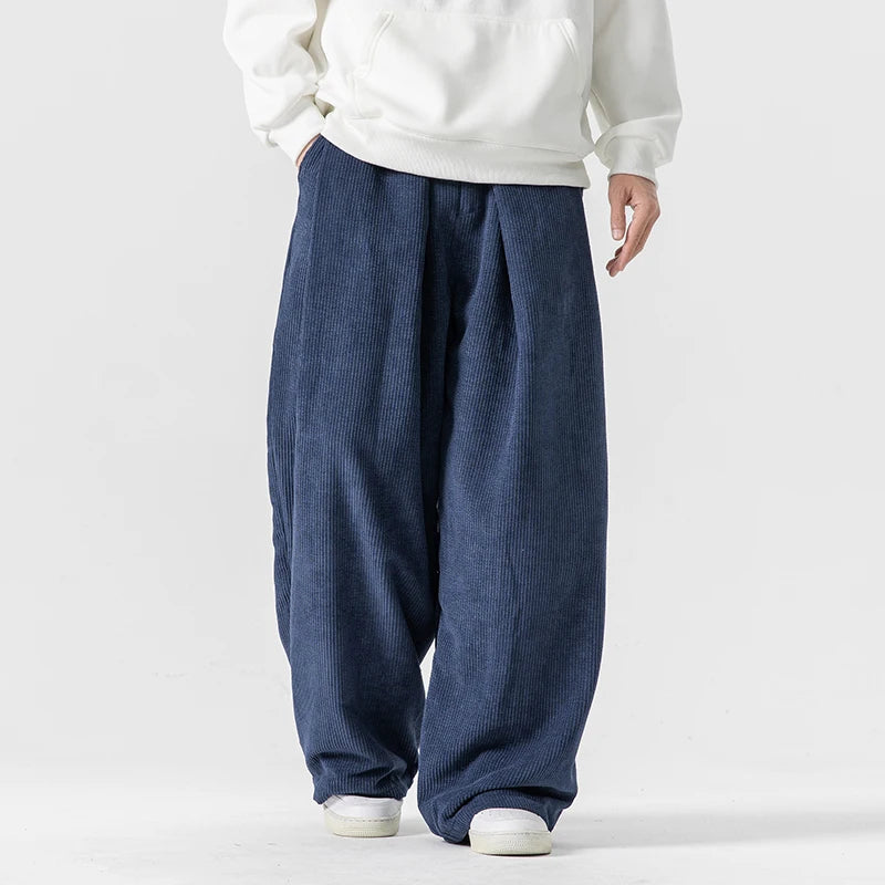 Pantalon Maison en velours côtelé à jambe large