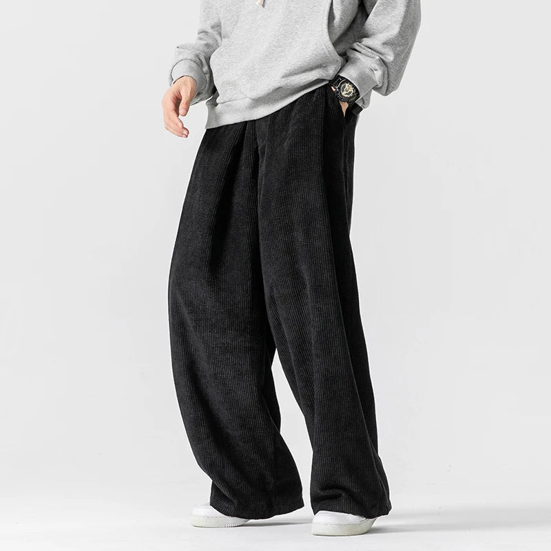 Pantalon Maison en velours côtelé à jambe large