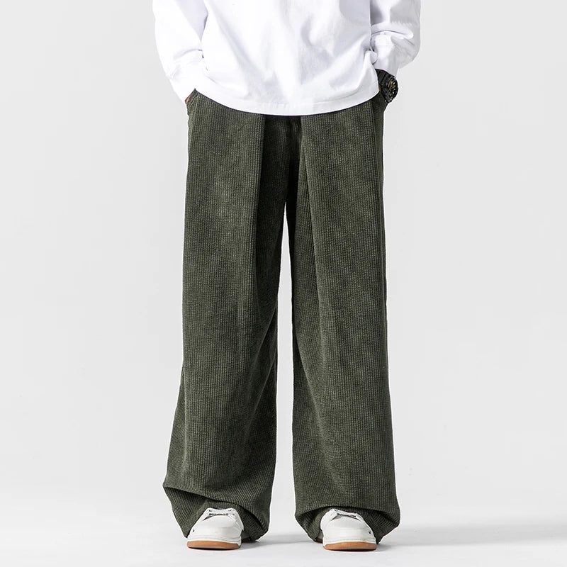 Pantalon Maison en velours côtelé à jambe large