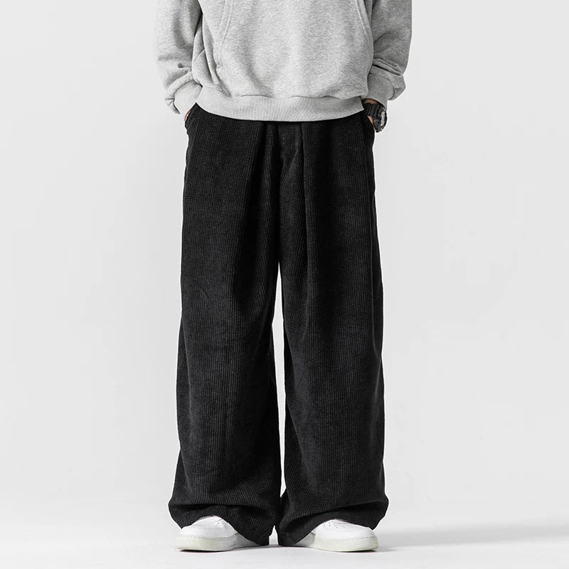Pantalon Maison en velours côtelé à jambe large