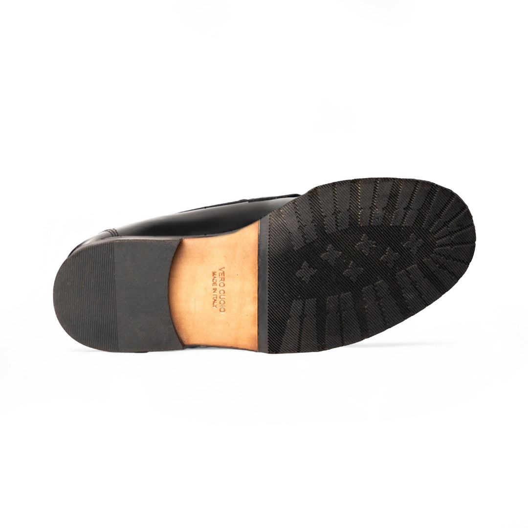 Mocassino Uomo Bordeaux in Pelle Abrasivata con Suola in Cuoio Elegante 3