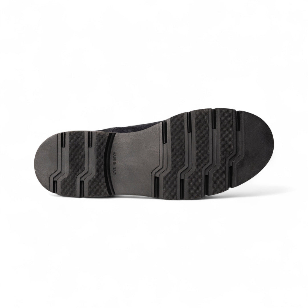Mocassino Uomo in Camoscio Blu con Suola Leggera e Design Elegante 3