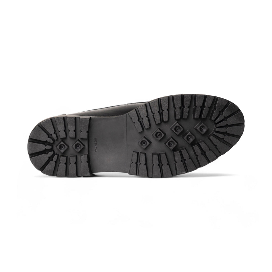 Mocassino Uomo in Vitello Nero con Suola Roccia Elegante e Versatile 3