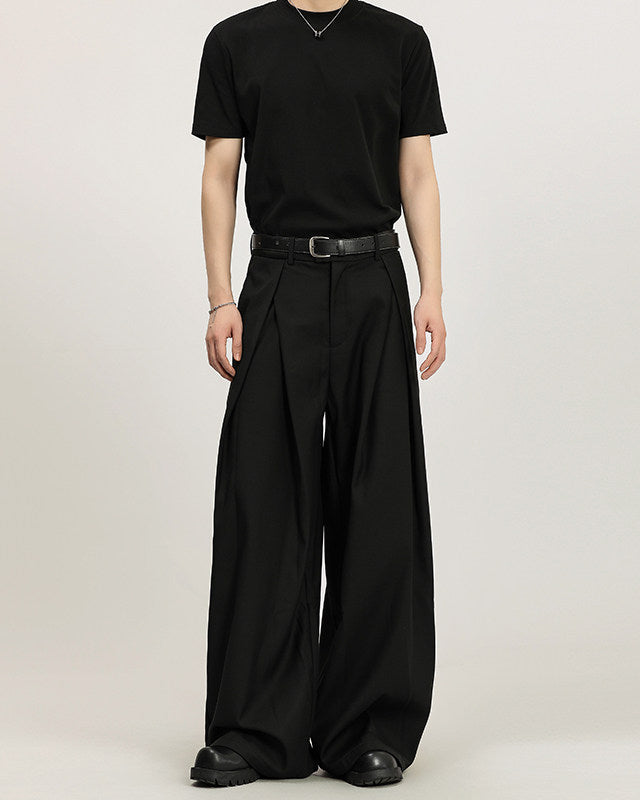 Men's Wide-Leg Pleated Trousers