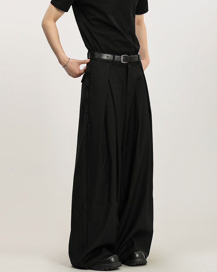 Men's Wide-Leg Pleated Trousers