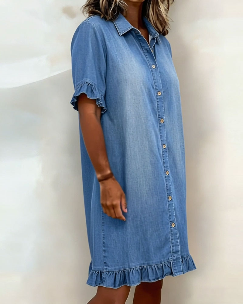 Robe en jean confortable avec fronces flatteuses